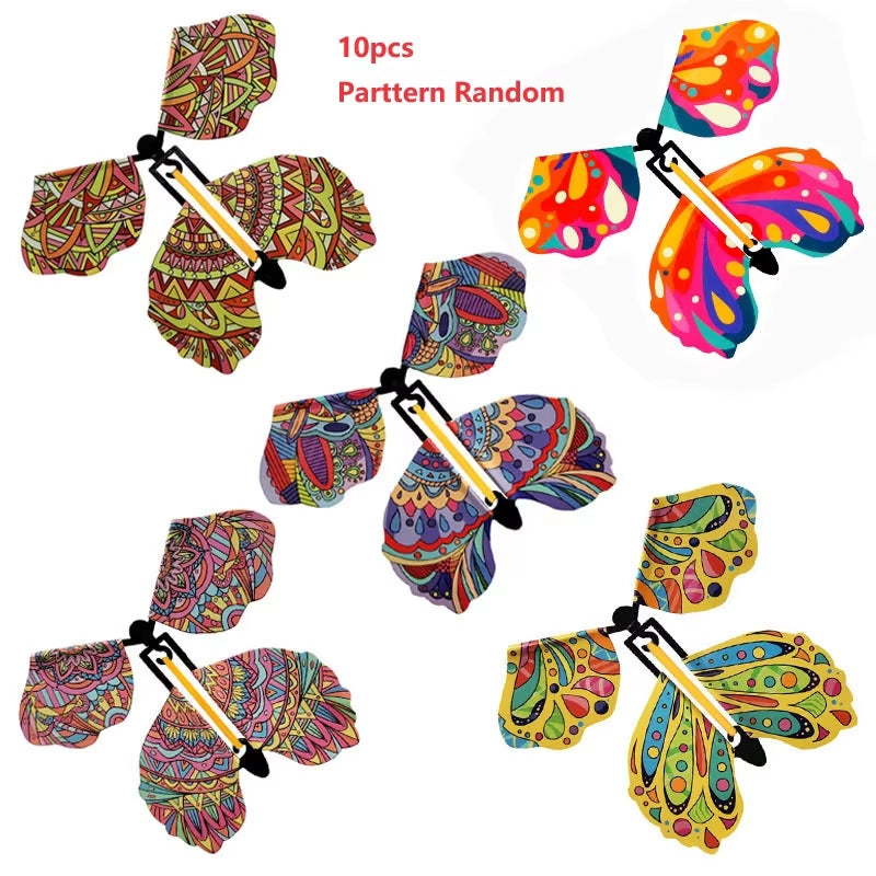 Magic Flying Butterflies Wind up Toy in the Sky Bookmark Greeting Cards Rubber Band Powered Kids Magic Props Surpris Gift