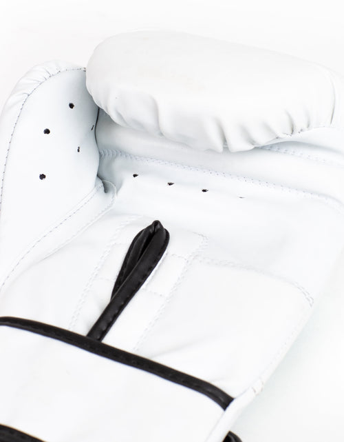 Load image into Gallery viewer, WM Core 2 Trn Glv White S/M