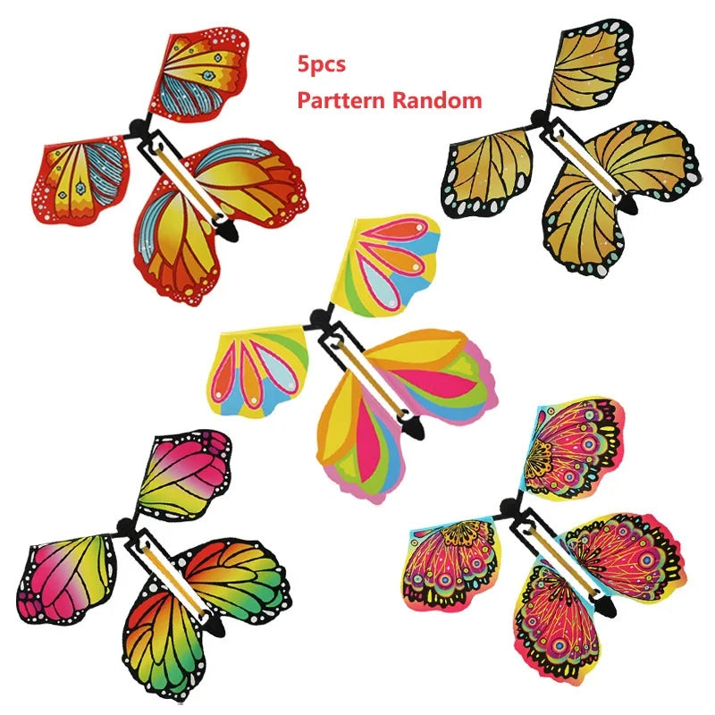 Magic Flying Butterflies Wind up Toy in the Sky Bookmark Greeting Cards Rubber Band Powered Kids Magic Props Surpris Gift
