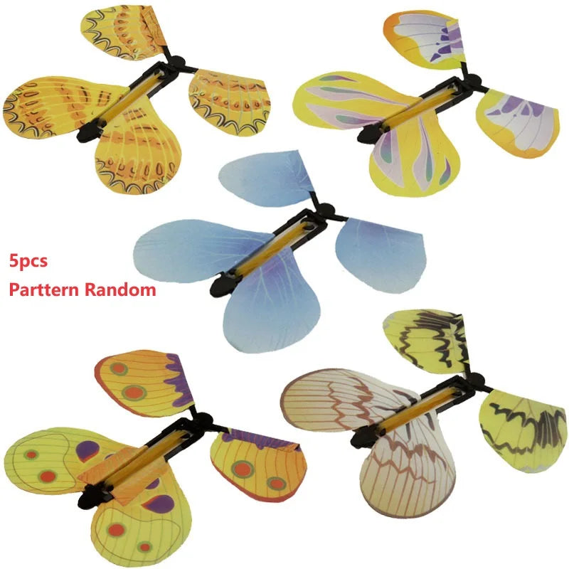Magic Flying Butterflies Wind up Toy in the Sky Bookmark Greeting Cards Rubber Band Powered Kids Magic Props Surpris Gift